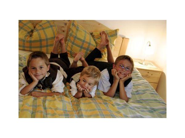 Bild 2 von Familien Weingut & Buschenschank Oberer-Germuth