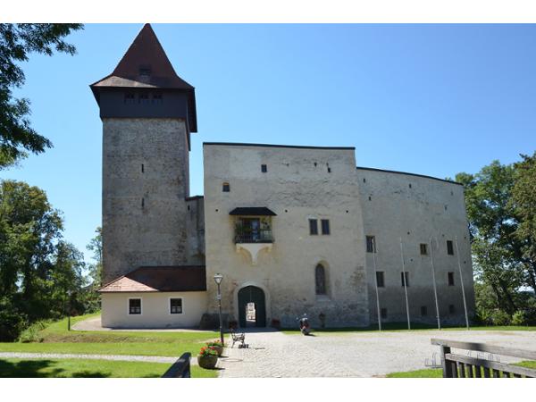 Bild 1 von Schloß Ulmerfeld
