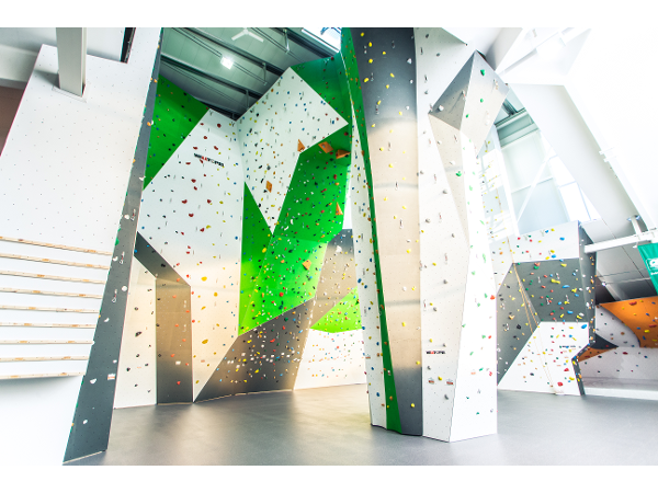 Bild 8 von Tennis & Kletterhalle Mondsee
