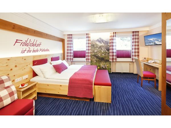 Bild 2 von Hotel ALPINA