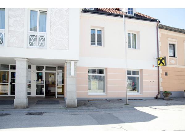 Bild 1 von Raiffeisenbank Region Amstetten eGen