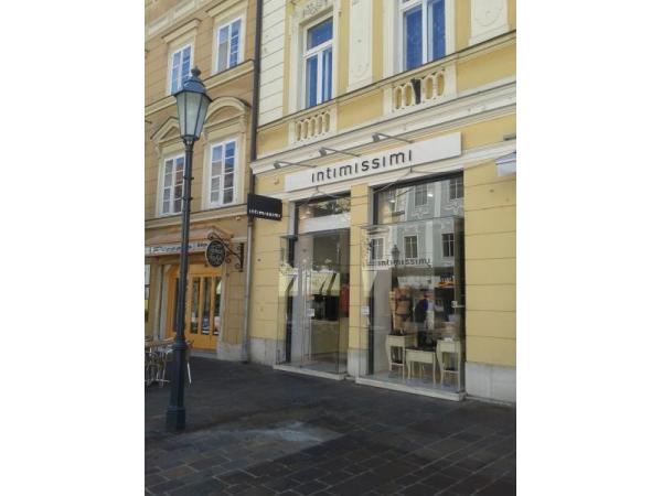 Bild 1 von Calzedonia