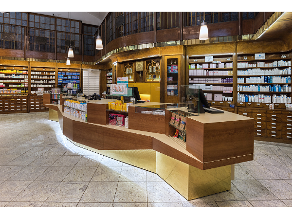 Bild 16 von Internationale Apotheke