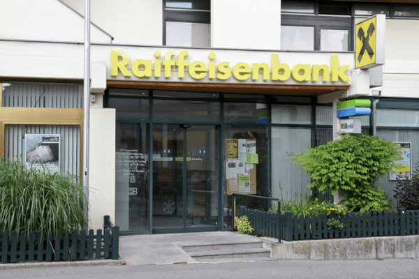 Vorschau - Foto 1 von Raiffeisen Regionalbank Mödling eGen - Bankstelle Gumpoldskirchen
