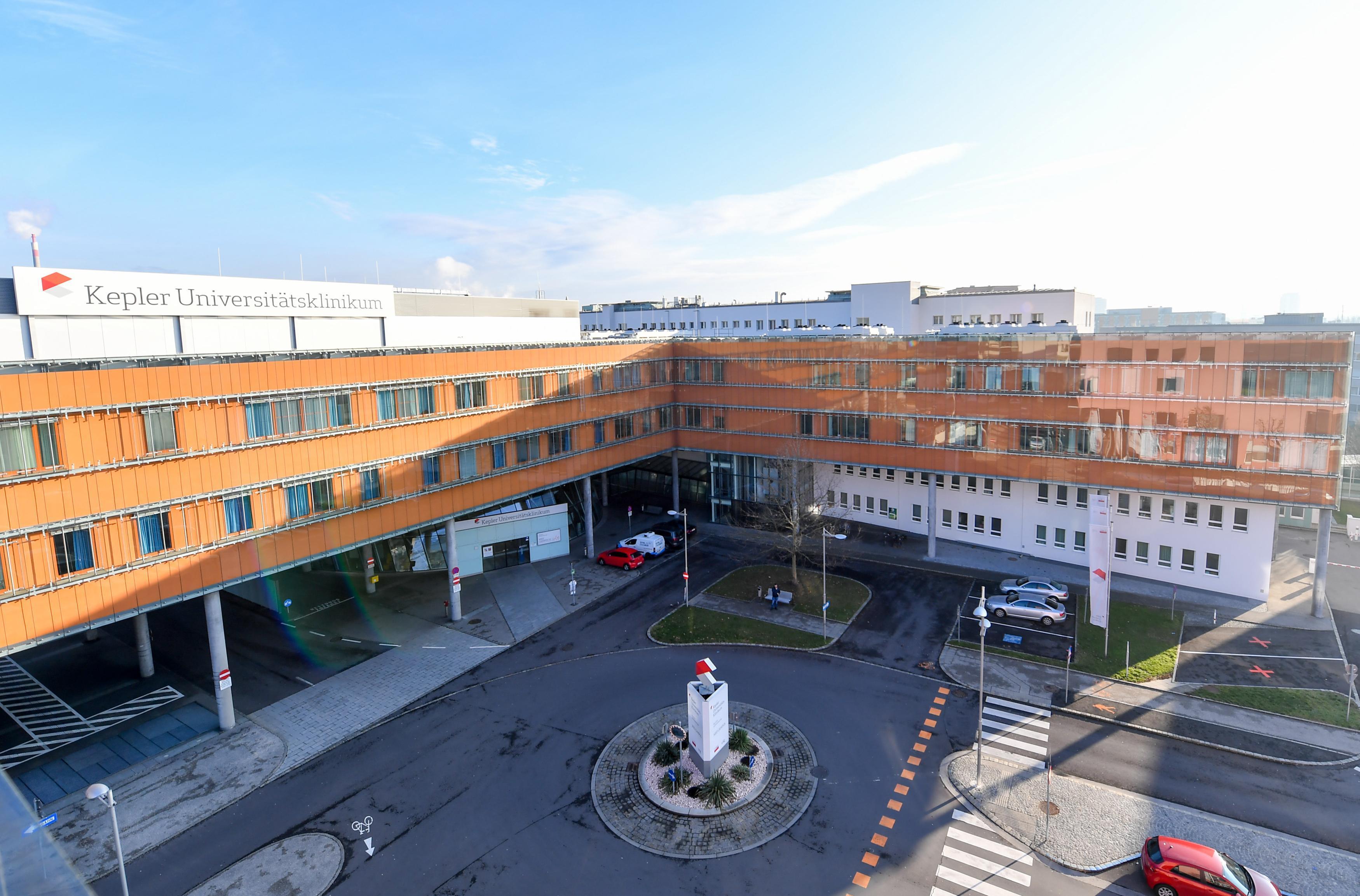 Vorschau - Foto 2 von Kepler Universitätsklinikum, Med Campus IV. (vorm. Landes- Frauen- u. Kinderklinik)