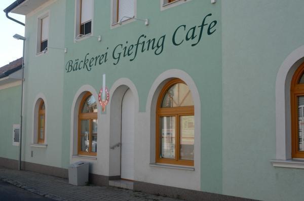 Vorschau - Foto 1 von Giefing Markus Bäckerei-Cafe