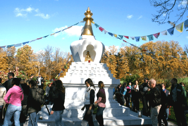Vorschau - Foto 1 von BUDDHISTISCHES DIAMANTWEG-ZENTRUM GRAZ der Karma Kagyü-Linie