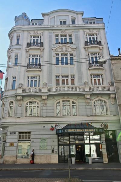 Vorschau - Foto 1 von Hotel Johann Strauss