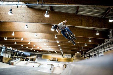 Vorschau - Foto 2 von Skatehalle / Sillside Athletics Innsbruck