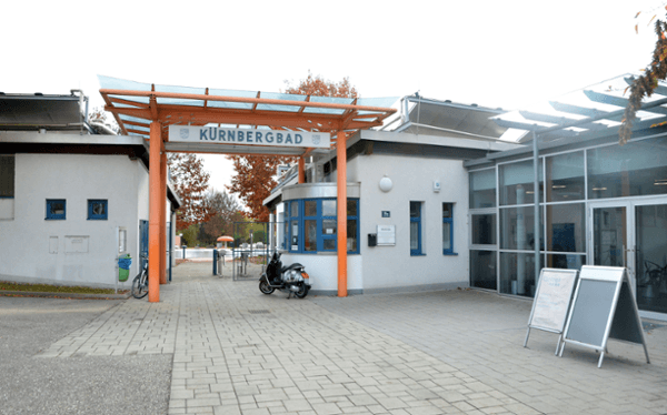 Vorschau - Foto 1 von Freizeitanlage Leonding (Freibad, Panorama Wellness Center, Bahnengolf)