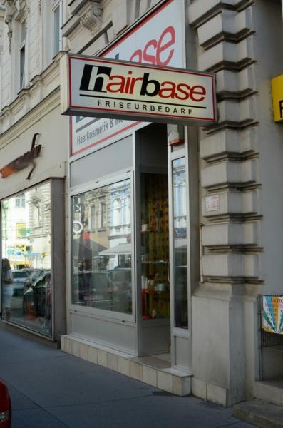 Vorschau - Foto 1 von Hairbase - Friseurbedarf Inh Roman Pustina