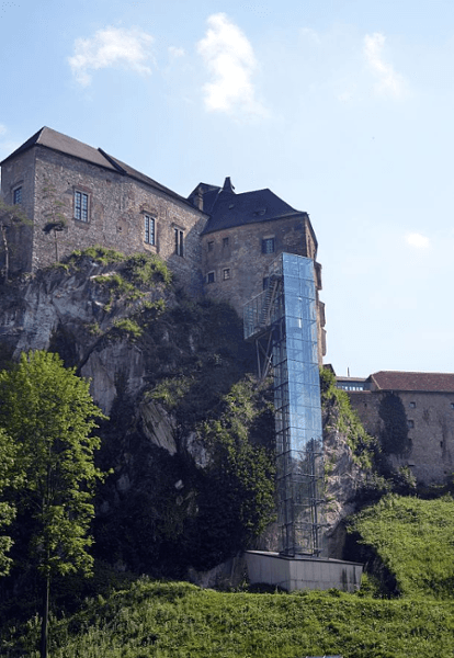 Vorschau - Foto 1 von Burg Rabenstein