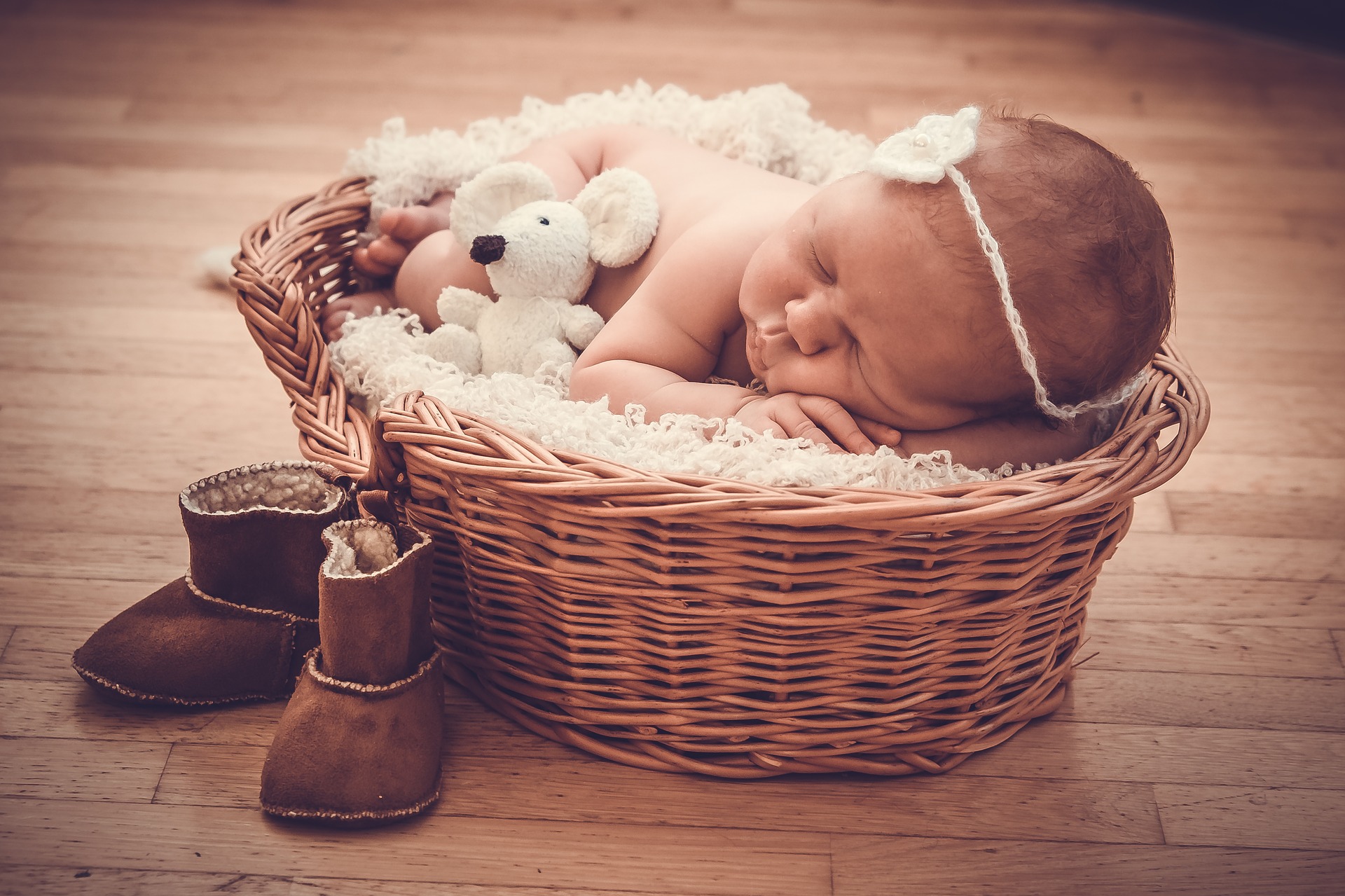 Babyfotagrafie - Neugeborenen Shooting in den ersten 4 bis 14 Tagen
