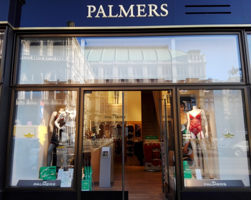 Ein Traditionsunternehmen in Sachen freundliche Kompetenz beim Dessous kaufen, Palmers, Wien, Bild (c) Claudia Busser - HEROLD.at Ein Traditionsunternehmen in Sachen freundliche Kompetenz beim Dessous kaufen, Palmers, Wien, Bild (c) Claudia Busser - HEROLD.at