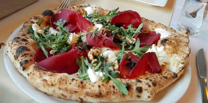 Neapolitanische Pizza Wien: die Top 6 - HEROLD.at