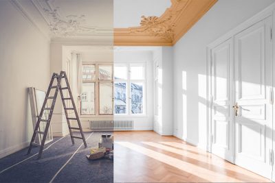 Bild eines Zimmers im Altbau vor und nach der Sanierung. Was kann die Altbausanierung kosten?