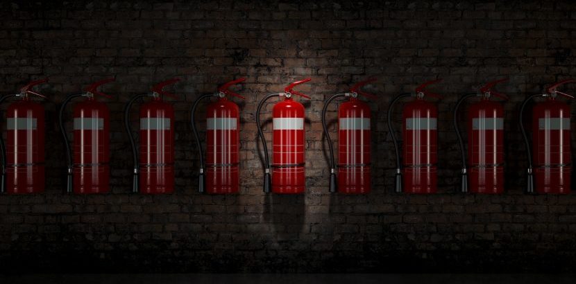 Feuerlöscher überprüfen