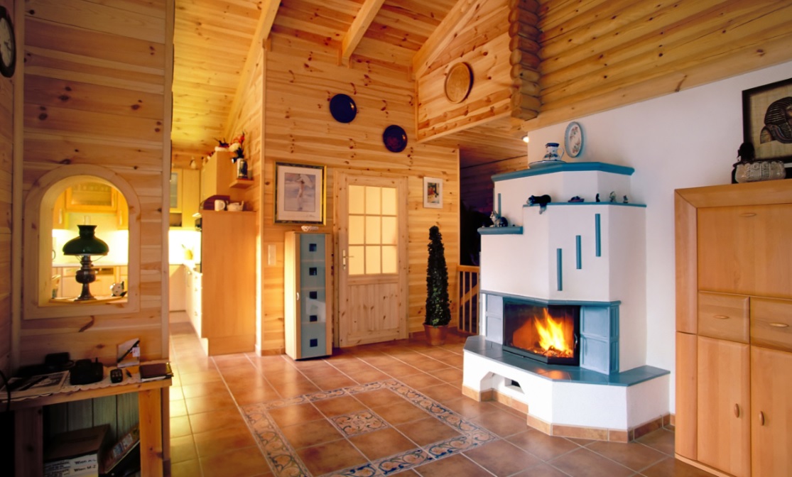 Kachelofen Preise In Österreich Kuschelzeit Herold At Rustikale Wohns Mit Blau Weißem Kachelofen Sichtfenster Preise Variieren Je Nach
