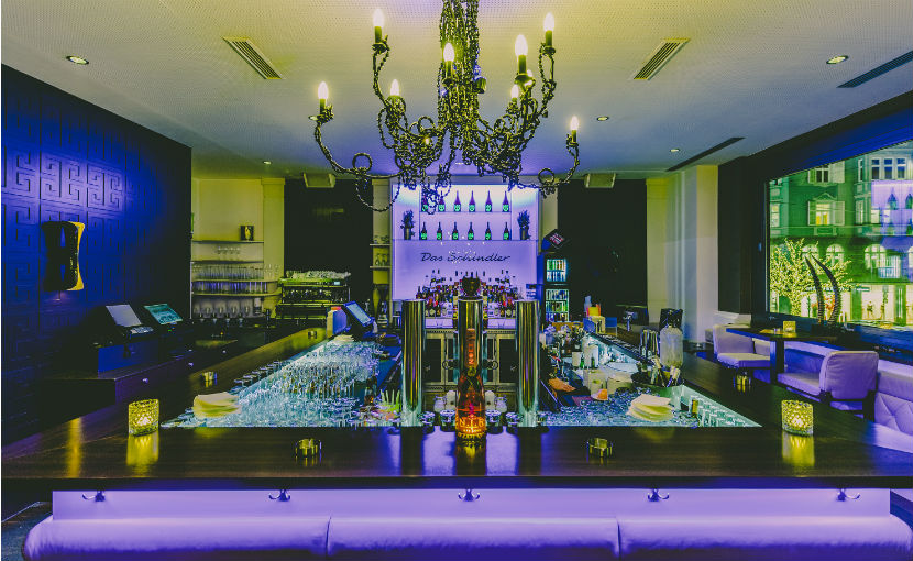 Die Bar im Restaurant Das Schindler.