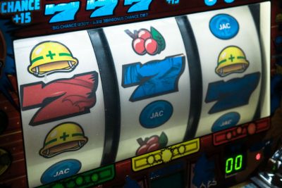 Spielsucht: Anzeige eines Spielautomatens