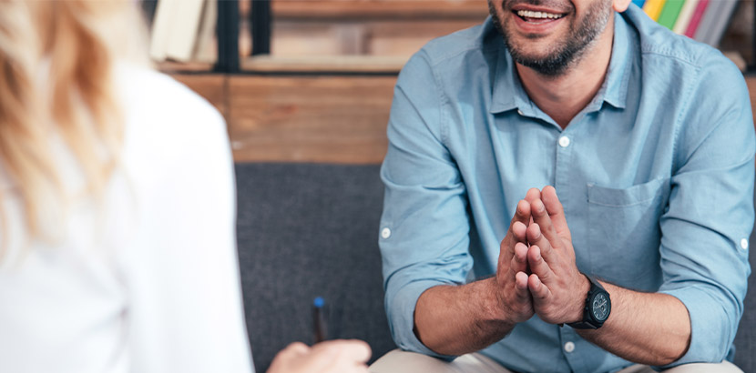 Therapie-Einheit eines Patienten mit erektiler Dysfunktion in der Ordination seiner Behandlerin.