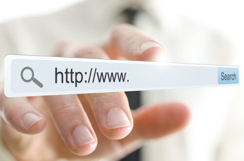 Domainname in Adresszeile von Browser