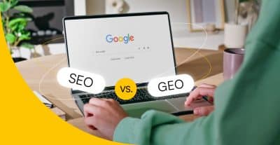 Frau am PC, davor der Schriftzug "SEO vs. GEO"